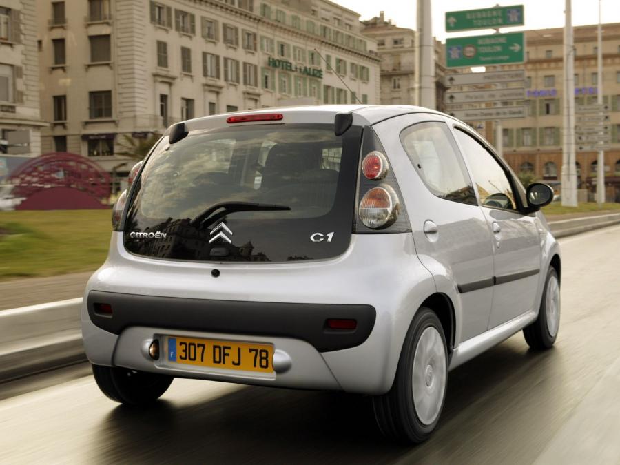  Citroen C1 5-Door 2005 года  (фото 5 из 16)